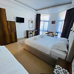 Republika Hotel Berat
