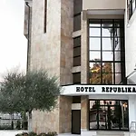 Republika Hotel Berat