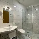 Hotel Republika Berat