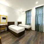 Republika 4* Berat