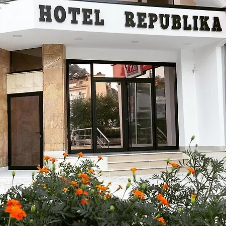 Hotell Republika Berat