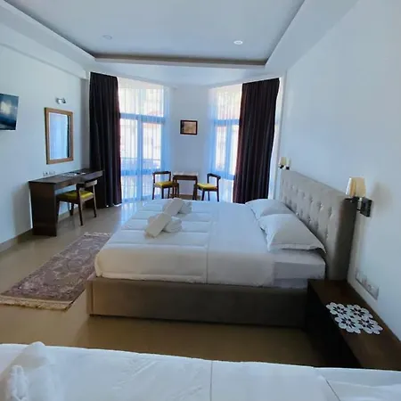 Republika Hotell Berat