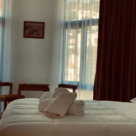 Republika Hotell Berat