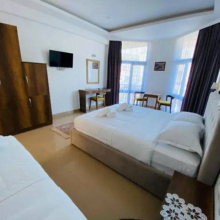 Republika Hotell Berat