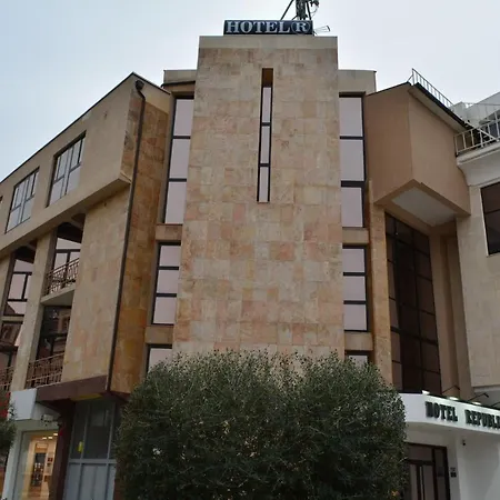 Hotel Republika Berat