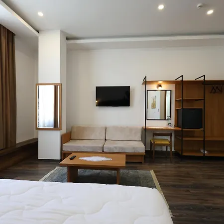 Republika Hotell Berat