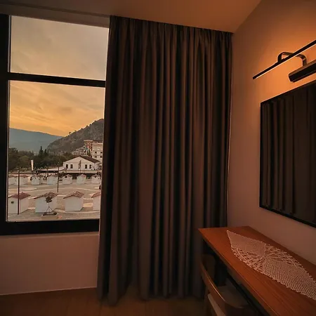Republika Hotel 4*