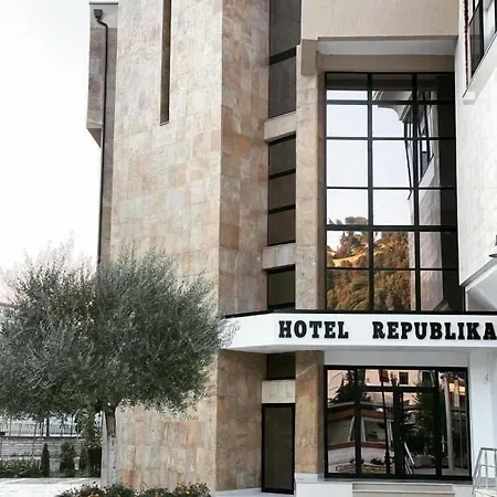 Republika מלון בראט