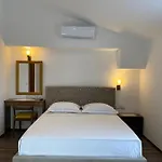 Republika 4*