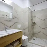Hotel Republika 4*