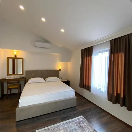 Republika Hotel Berat