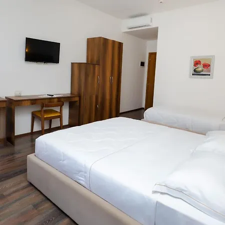 Hotel Republika