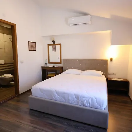 Republika Hotel