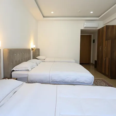 Republika Hotel 4*
