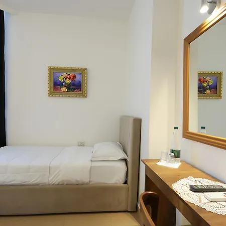 Hotel Republika 4*