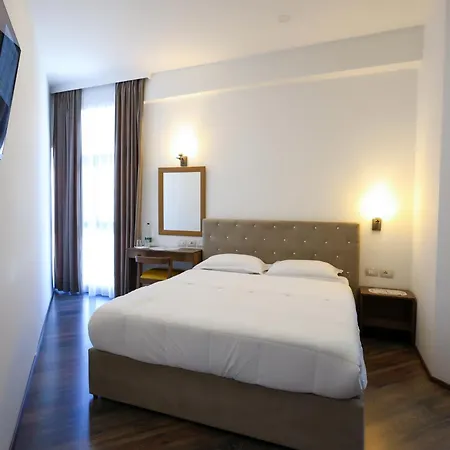 Republika Hotel Berat