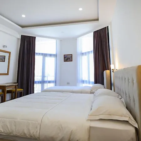 Hotel Republika Berat